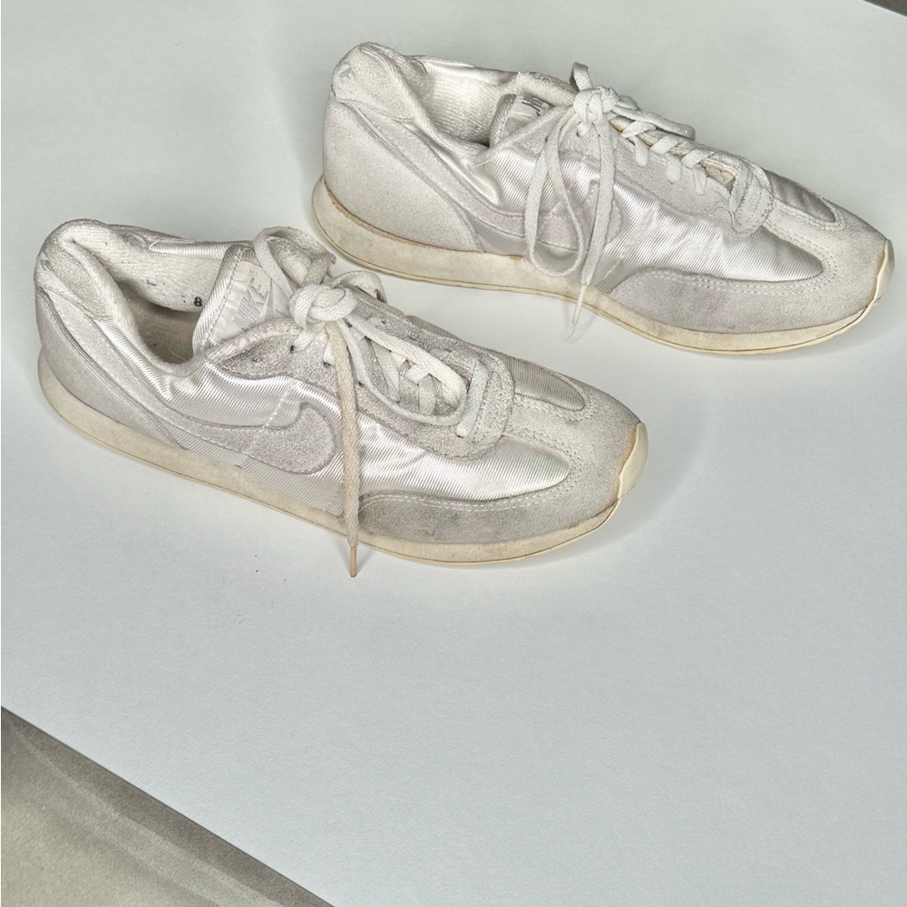Vintage Nike Oceania Sneakers White Nylon Suede Retro Running Shoes Women’s 8